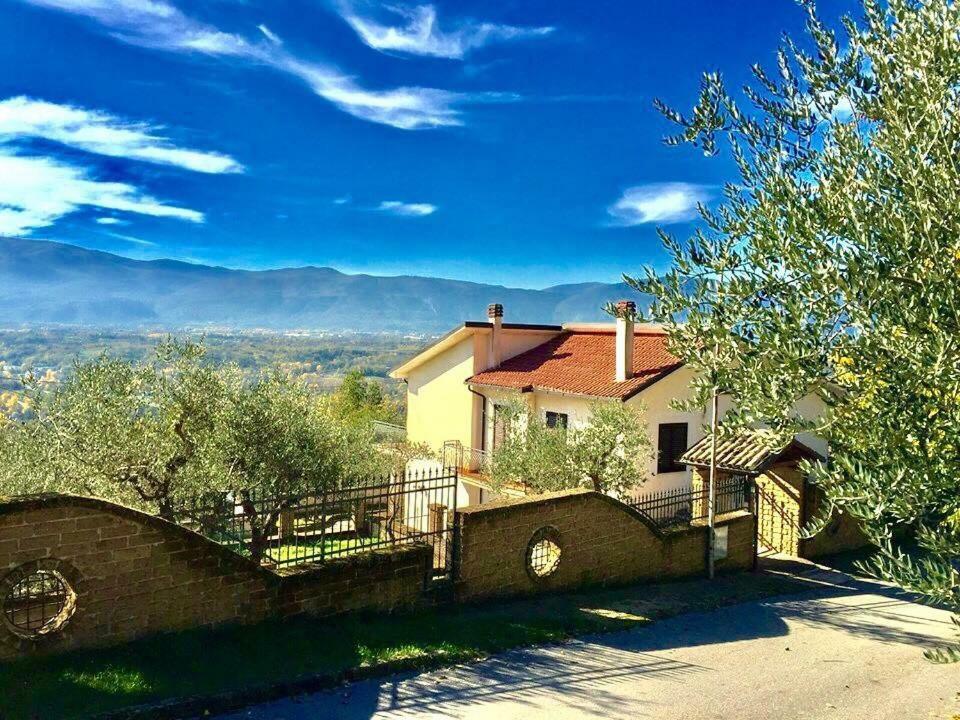 Casa Vacanze Del Borgo Roccacasale Exterior photo